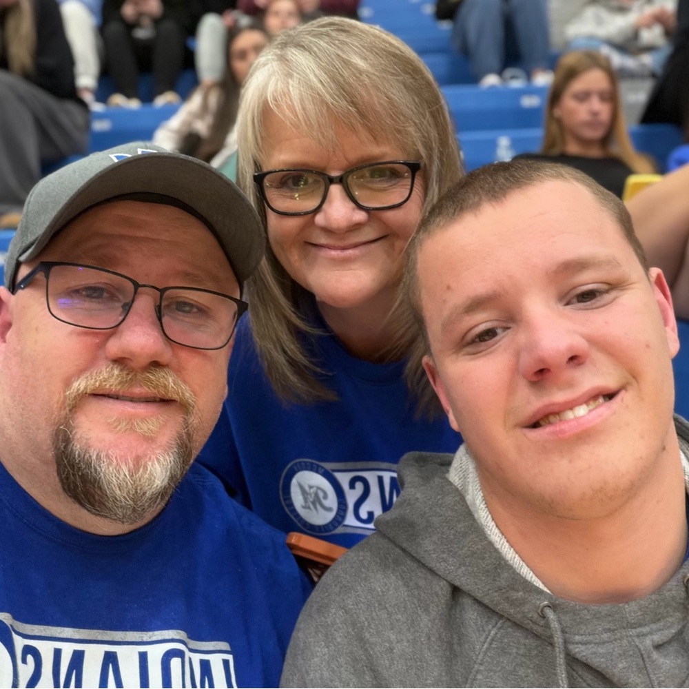 Meet your Posher, Tammy, James & Cody